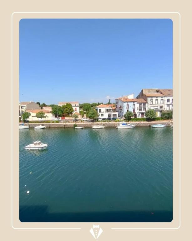 Appartement avec vue sur le fleuve à Agde