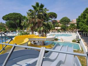 Joli Logement Climatisé 6 personnes Joli Camping à Agde à Agde
