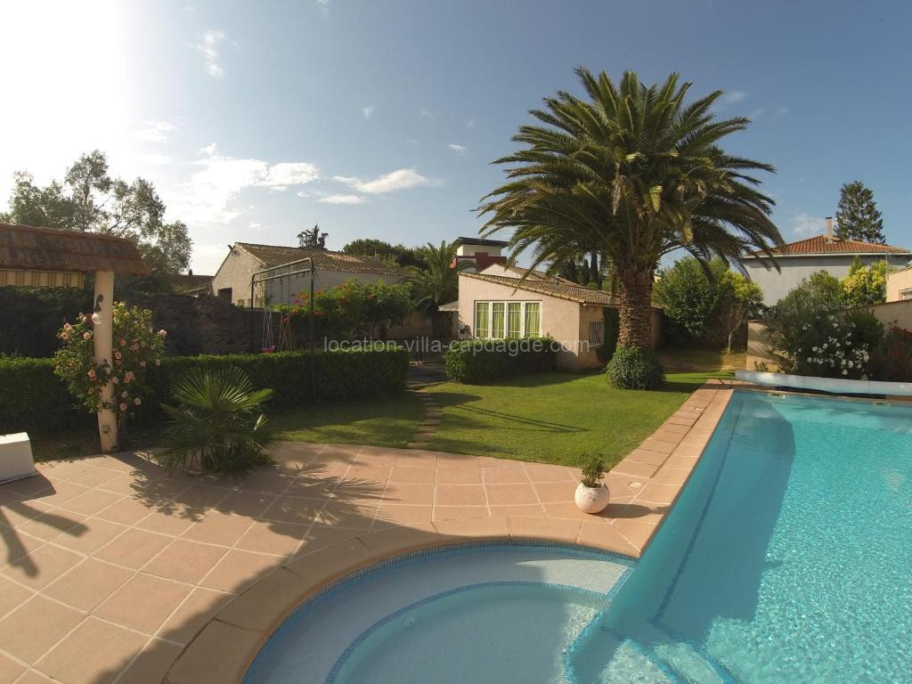 Photo de GITE MEUBLE POUR 1,2,3,4 PERS AVEC PISCINE à PARTAGER