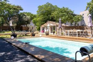 Villa Laurens Maison spacieuse avec piscine à Agde
