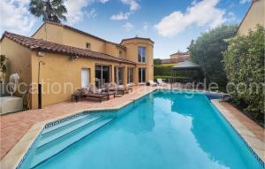 Lovely Home In Agde With Wifi à Agde