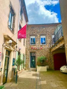 Logis Hotel Yseria - Historical Center à Agde